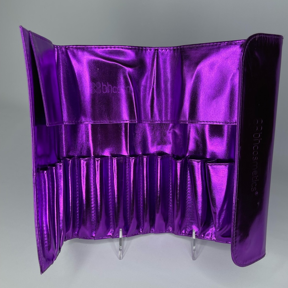 bh cosmetics Beautiful Metallic Purple brush pouch, holder/travel case.
